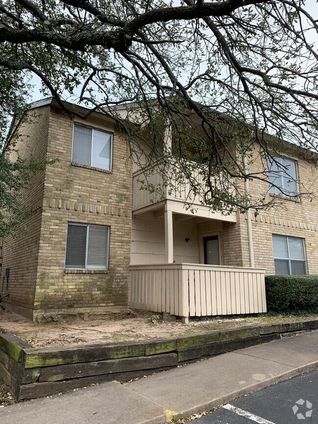 Summerwood Apartments under 600 Austin, TX 5 Rentals