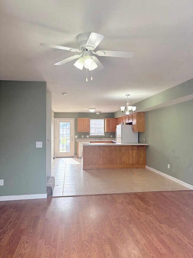 Foto del edificio - 2708 Lantern Walk SE