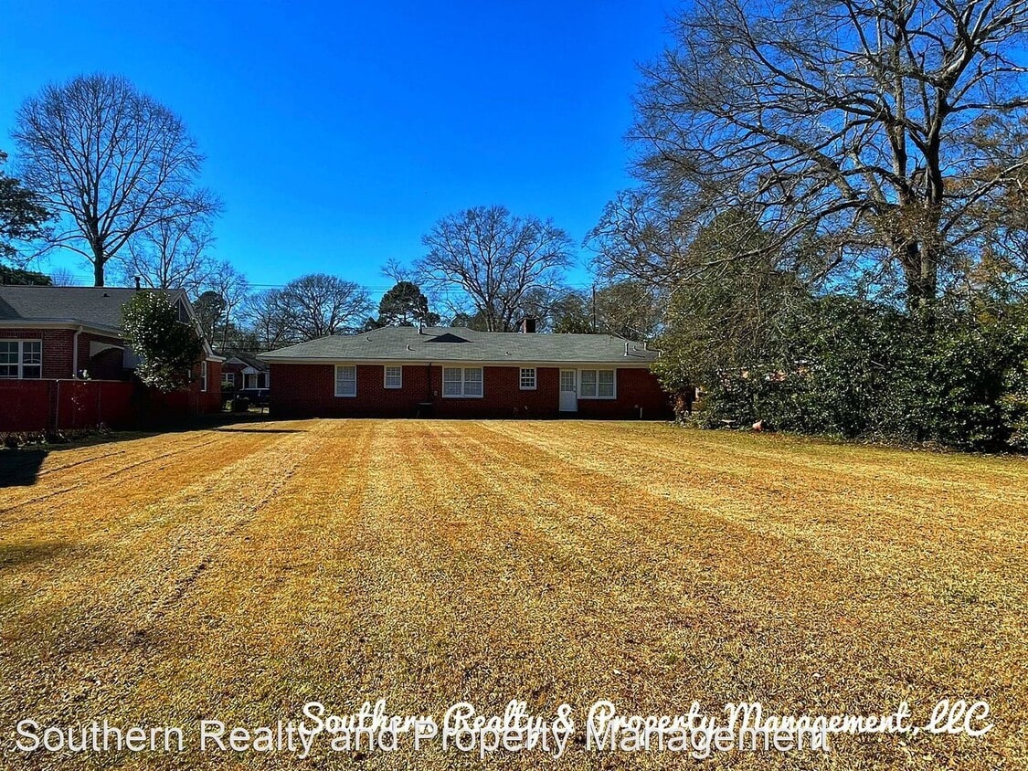 Primary Photo - 4 br, 2 bath House - 18 Brantwood Drive