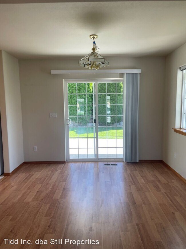 Building Photo - 3 br, 2 bath House - 313 S Mary Lane