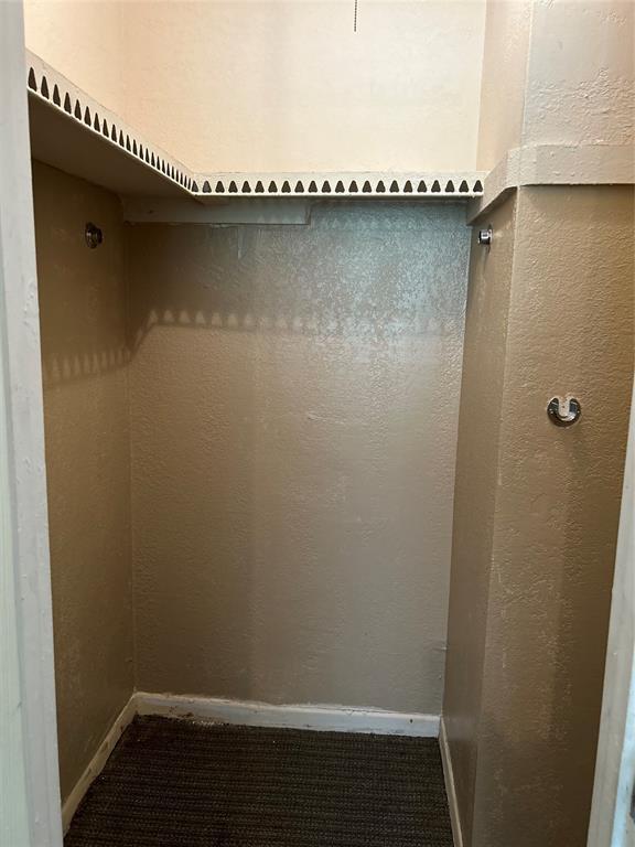 Building Photo - 406 Cypress Dr