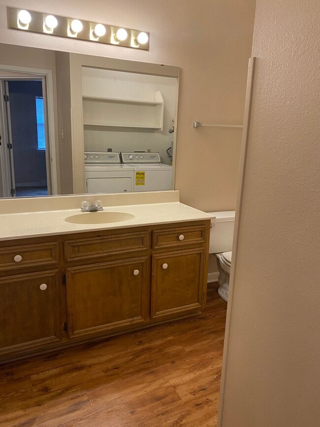 Building Photo - Monthly Paid Rent