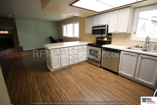 Building Photo - 13241 Vern Dr