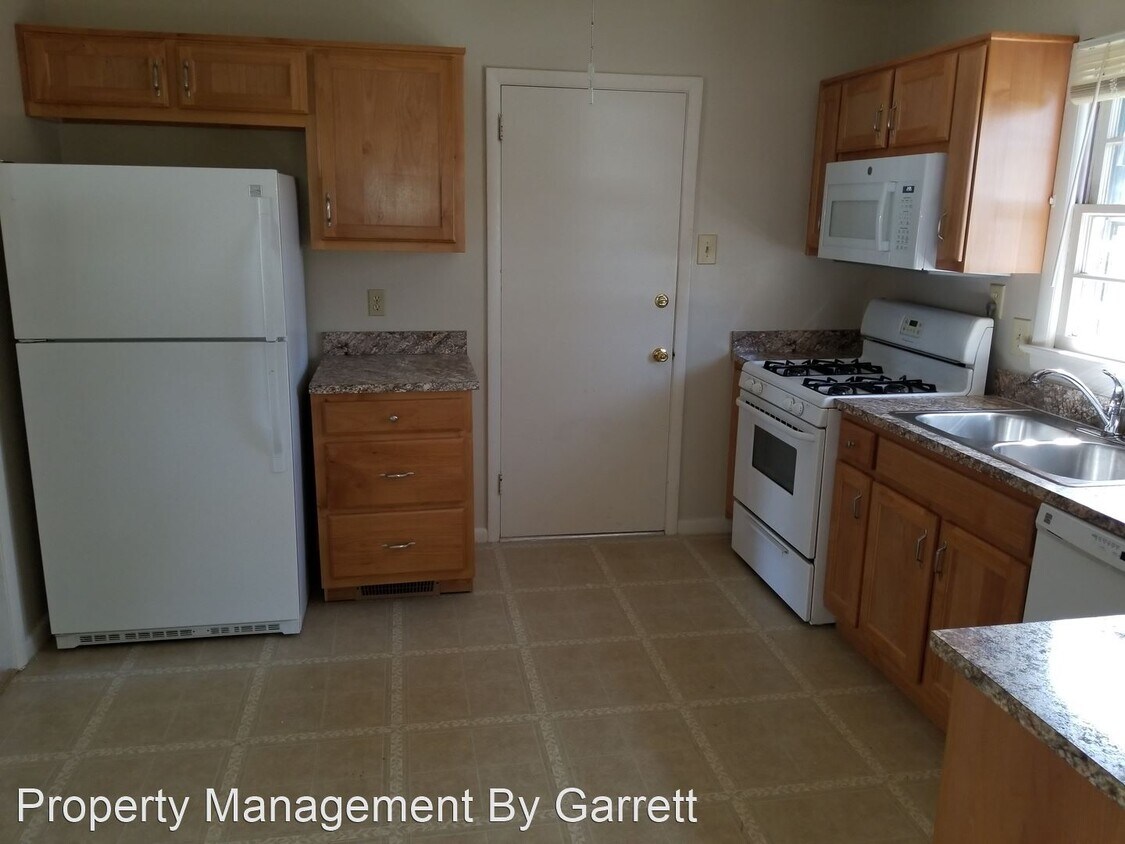 Building Photo - 3 br, 2 bath House - 12 Clemwood Parkway