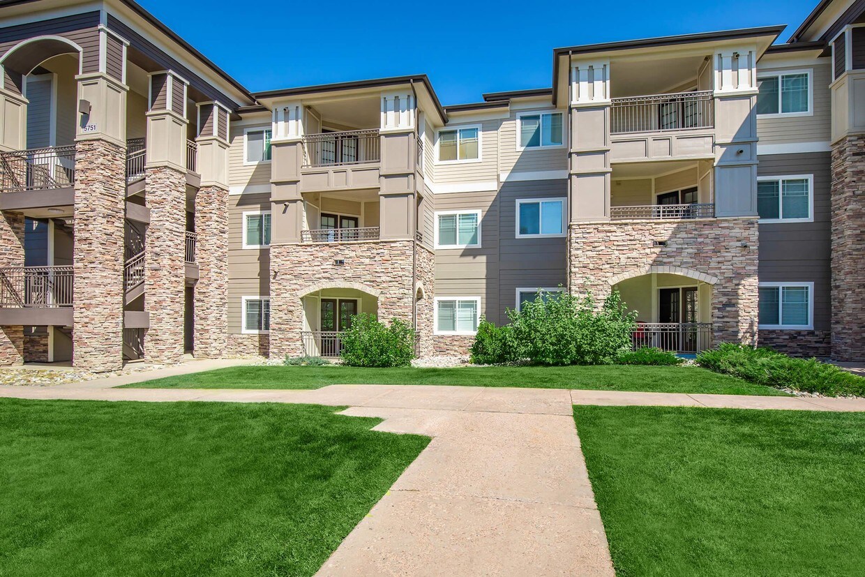 Creekside at Palmer Park 1350 Cascade Creek Vw Colorado Springs, CO