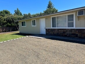 Building Photo - 1214 Withington St