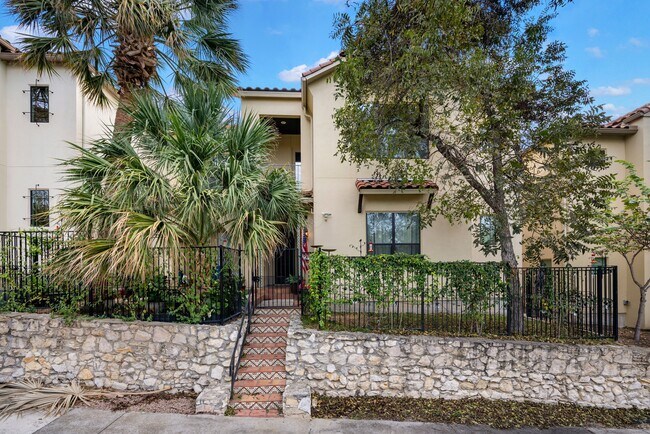 Building Photo - 246 Brahan Blvd