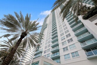 Building Photo - 650 West Dr