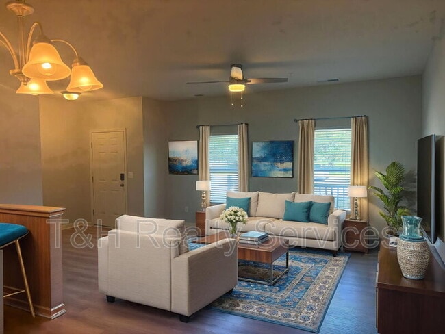 Building Photo - 12075 Scoria Dr