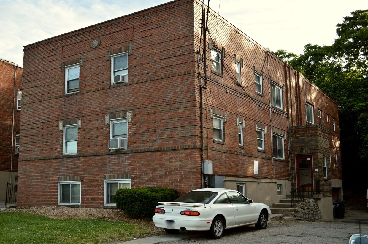 Foto del edificio - 950 Ludlow Ave