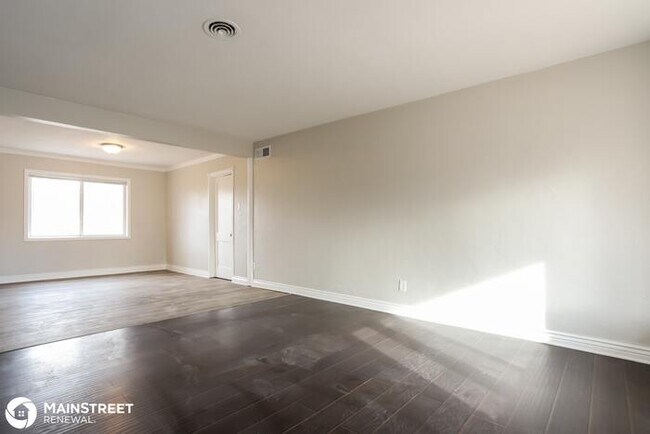 Foto del edificio - 12735 E 13TH AVE, AURORA, CO 80011