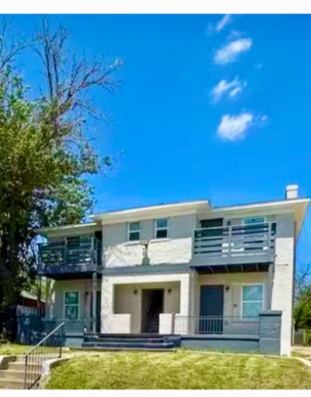 Photo - 2735 Purington Ave