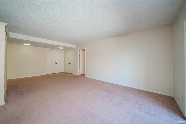 Building Photo - 10400 Downey Ave