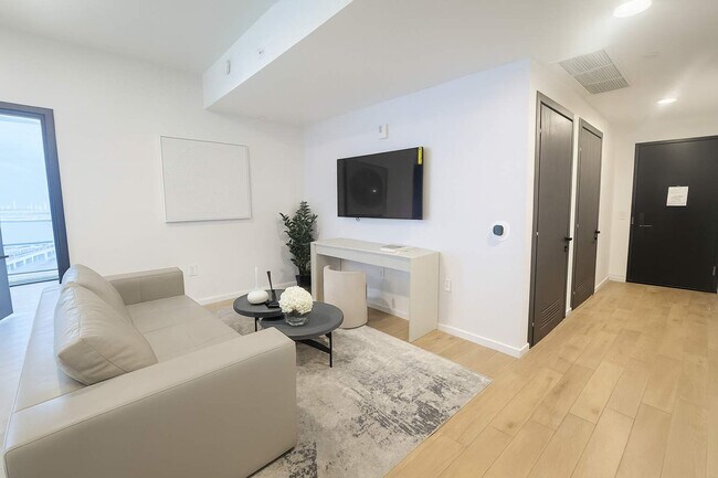 Foto del edificio - 398 NE 5th St