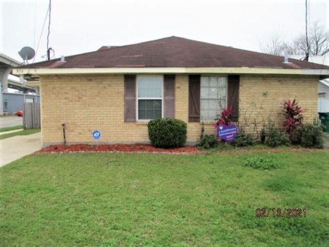856 1st Ave, Harvey, LA 70058 Townhome Rentals in Harvey LA
