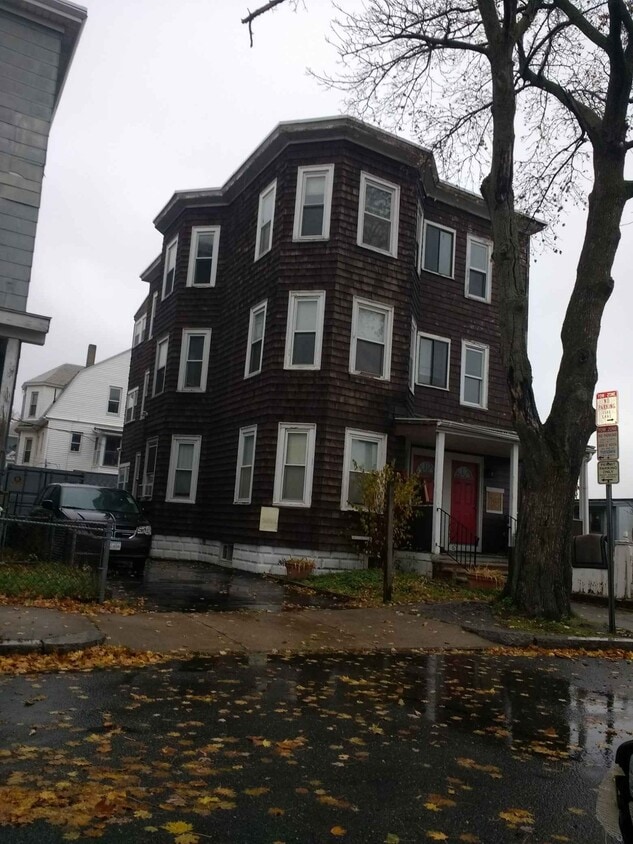 Primary Photo - 16 Vermont Ave