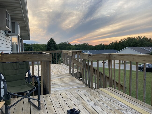 Good Sunsets possible every day - 5571 Wickford Ln