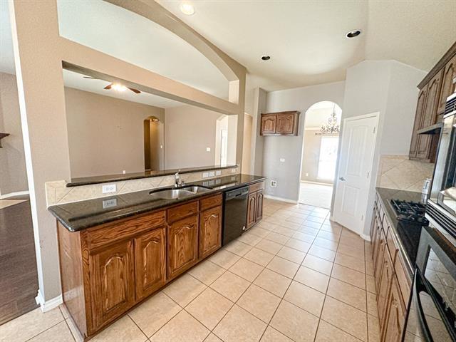 Building Photo - 1715 Nestledown Dr