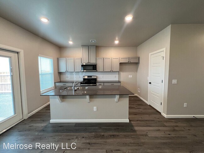Building Photo - 3 br, 2.5 bath House - 7704 Westhall Place
