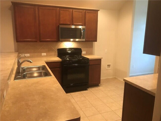 Foto del edificio - 11029 Boundless Valley Dr