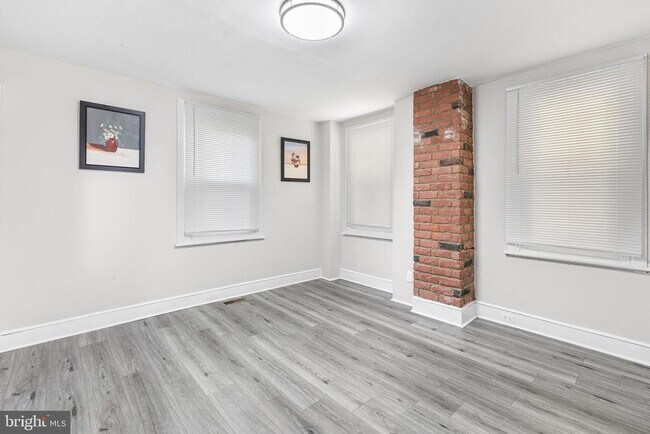 Building Photo - 205 Callanan Ave