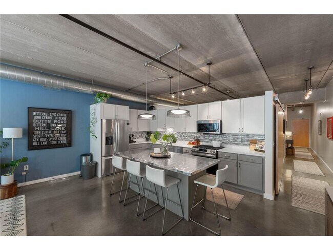 Foto del edificio - 710 N 4th St