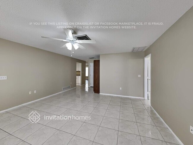 Building Photo - 8900 Phyliss Ave