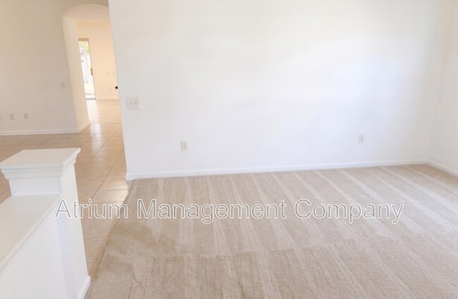 Foto del edificio - 3204 Heron's Point Cir