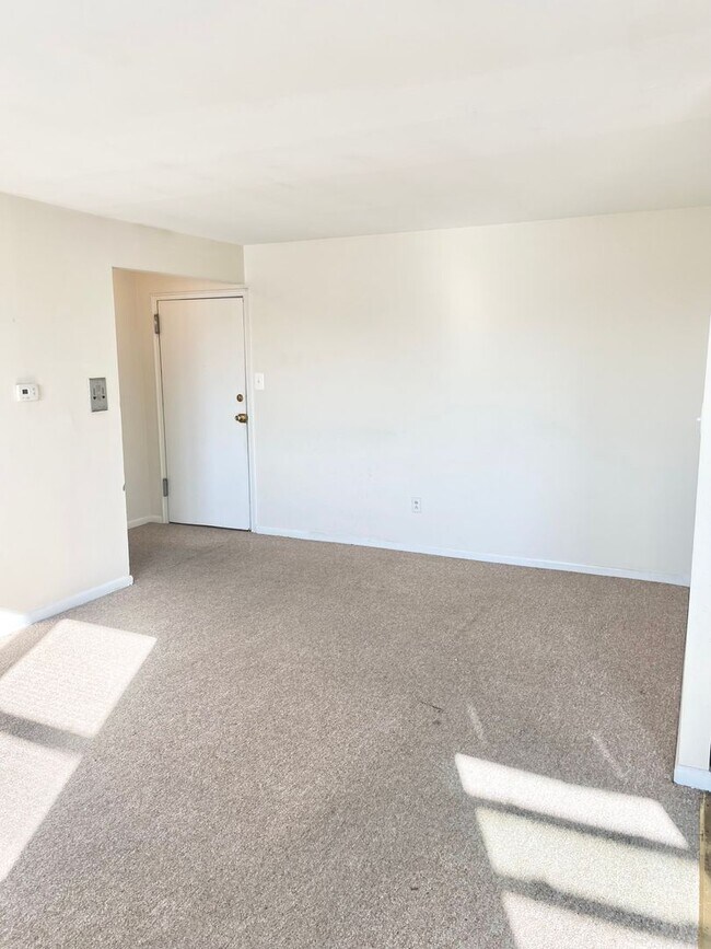 Foto del edificio - 7212 Haverford Ave (LO)