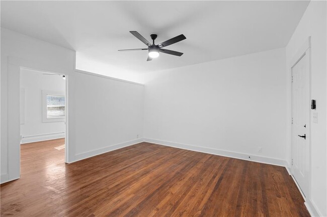 Building Photo - 1338 McLendon Ave NE