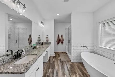 Foto principal - 1021 Windsor Creek Dr