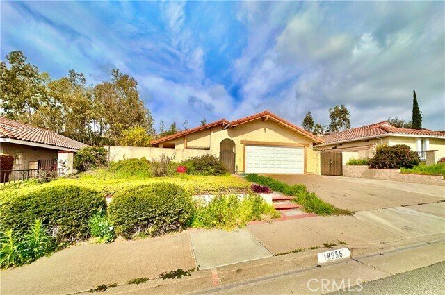 Foto del edificio - 18855 Sutter Creek Dr