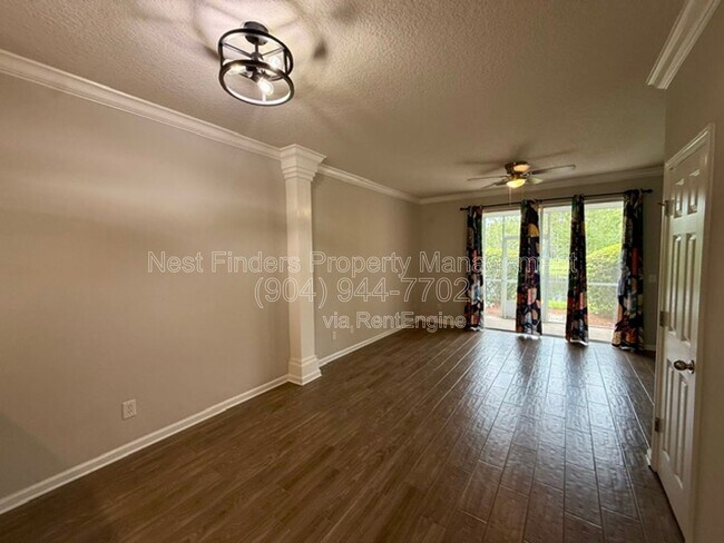 Foto del edificio - 3592 Pebble Path Ln