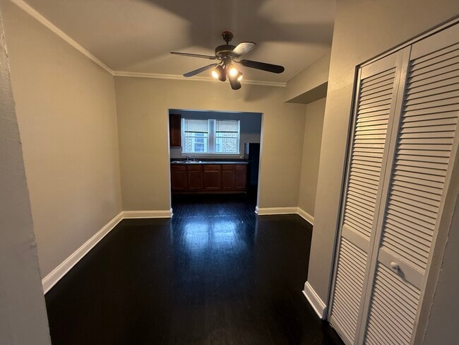 Foto del edificio - 7344 N Damen Ave