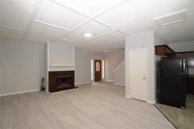 Building Photo - 11033 Albury Dr