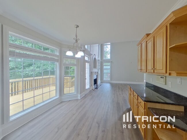 Foto del edificio - 110 Johns Creek Ln