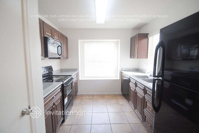 Building Photo - 4545 N 67th Ave