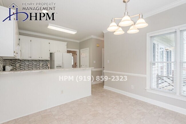 Building Photo - 3 Bedrooms in Charleston Village Subdivision