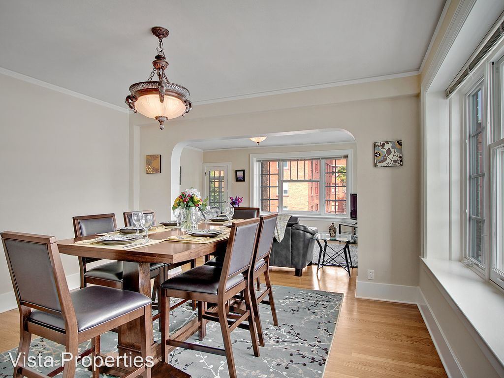 Foto principal - 117 N Tacoma Ave