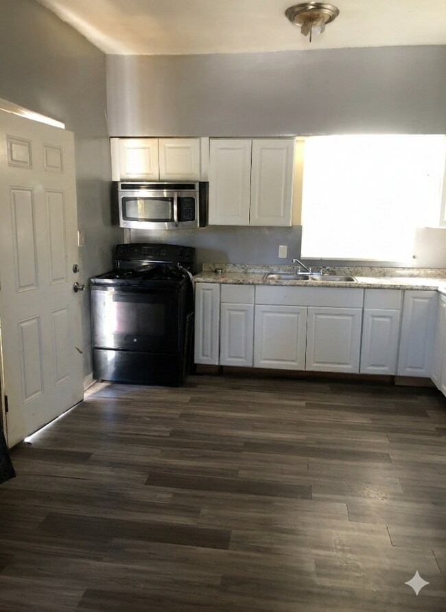 Photo - 3054 McHenry Ave Apartment