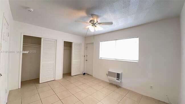 Foto del edificio - 4317 NE 21st Ave