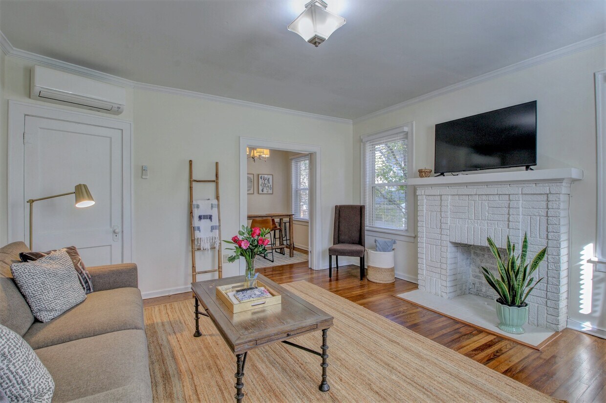 1117 Kavanaugh Blvd Unit 4, Little Rock, AR 72205 Apartments in