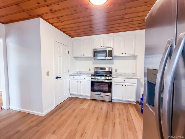 Foto del edificio - 2-4 Elm Pl