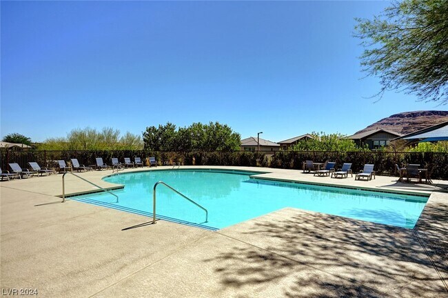 Foto del edificio - 10551 Tranquil Glade Ln