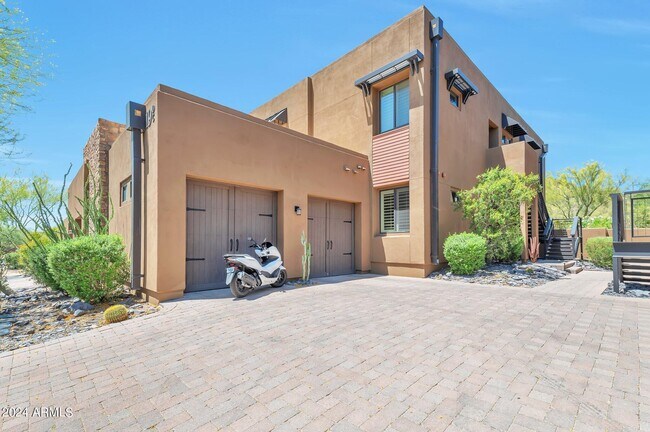 Foto del edificio - 36600 N Cave Creek Rd