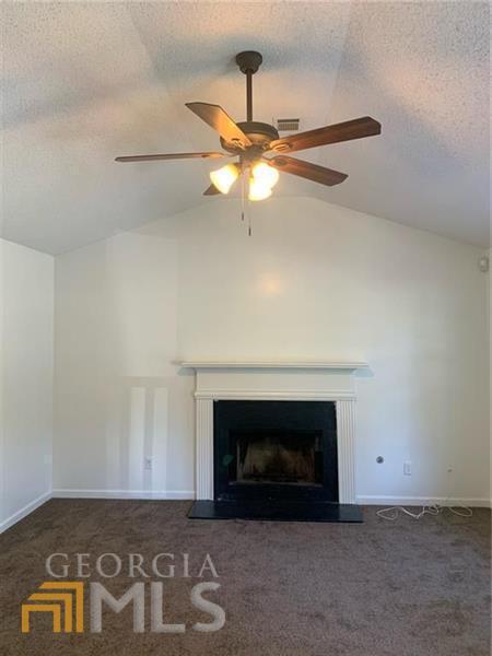 Building Photo - 1462 Vail Alley