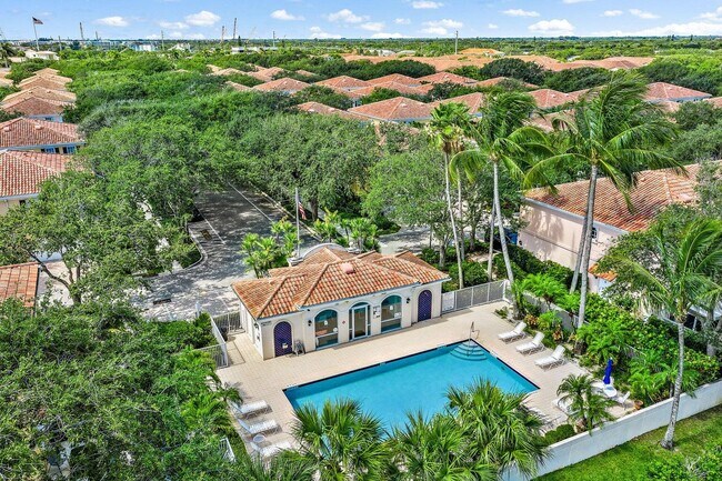Foto del edificio - 73 Laurel Oaks Cir