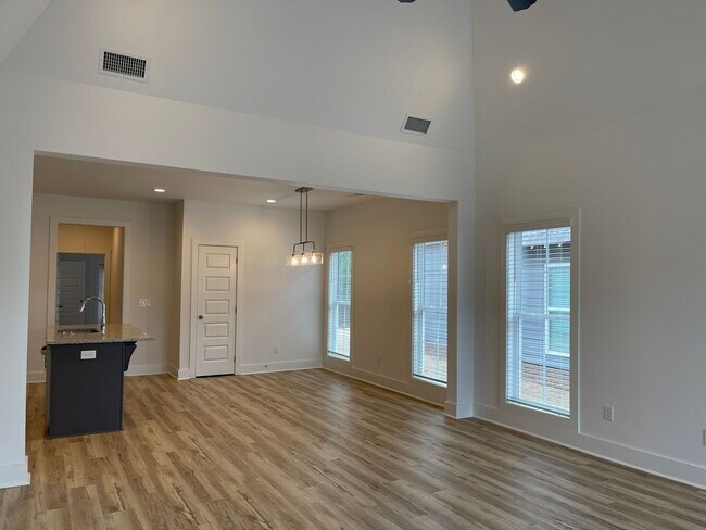 Foto del edificio - 2BR TWIN HOME IN OPELIKA