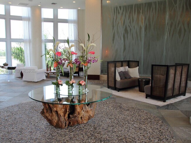 Foto del edificio - 2641 N Flamingo Rd