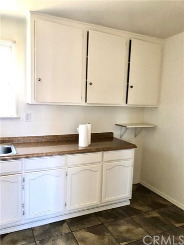 Building Photo - 25321 Cypress St